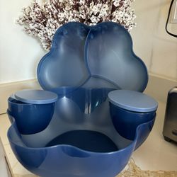 Tupperware 