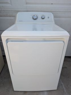 Hotpoint electric dryer 6.2cu ft. Can deliver