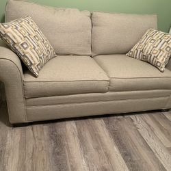 Sleeper Sofa By Cindy Crawford