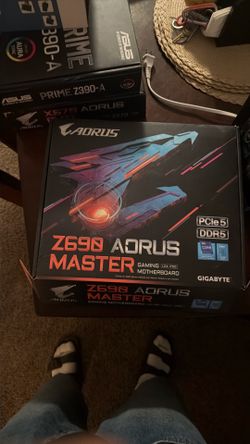 Z690 AORUS MÁSTER mother board