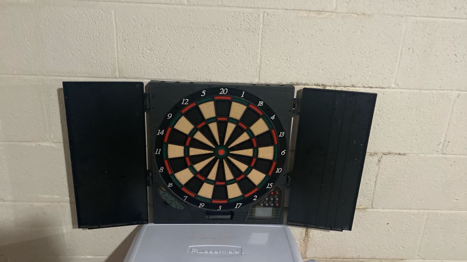 dart board