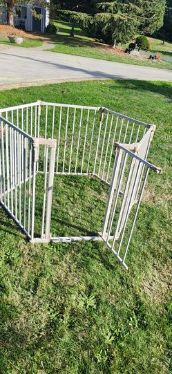 Six Panel Enclosure Play Yard Gate Barrier Door
