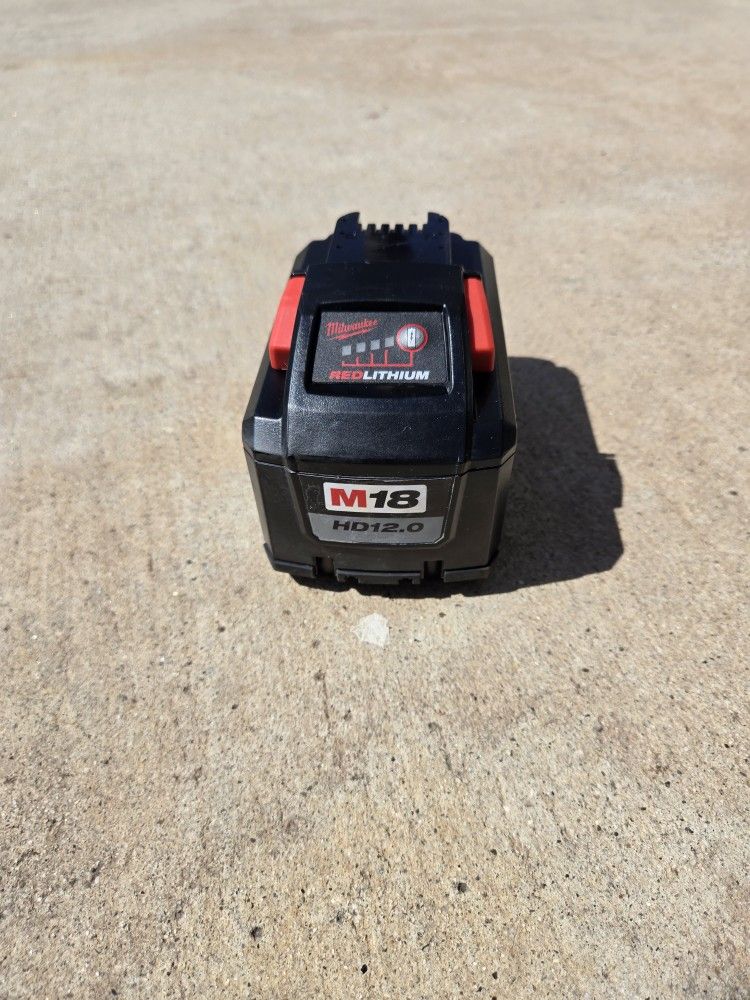 Milwaukee M18 12ah Battery