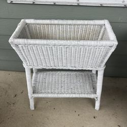 Vintage White Wicker Rectangular Free Standing Planter Plant Stand Beach Shabby Chic Boho