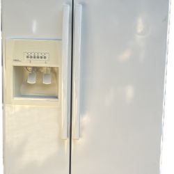 25.4 cu. ft. Whirlpool side-by-side refrigerator