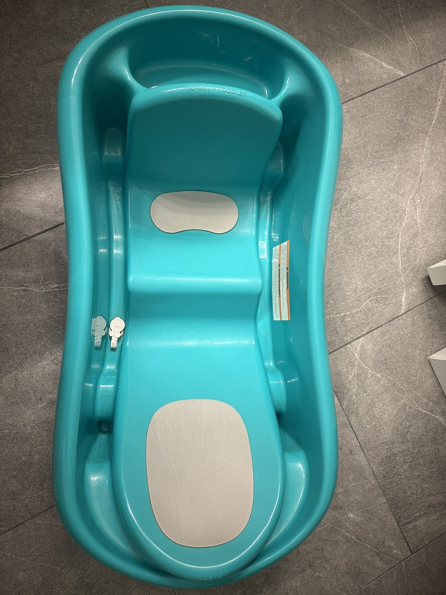 The First Years Newborn To Toddler Bath Tub