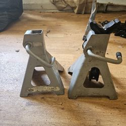 Mack 3-Ton Jack Stands Model #9331