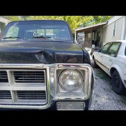 78  GMC High Sierra  C25. 