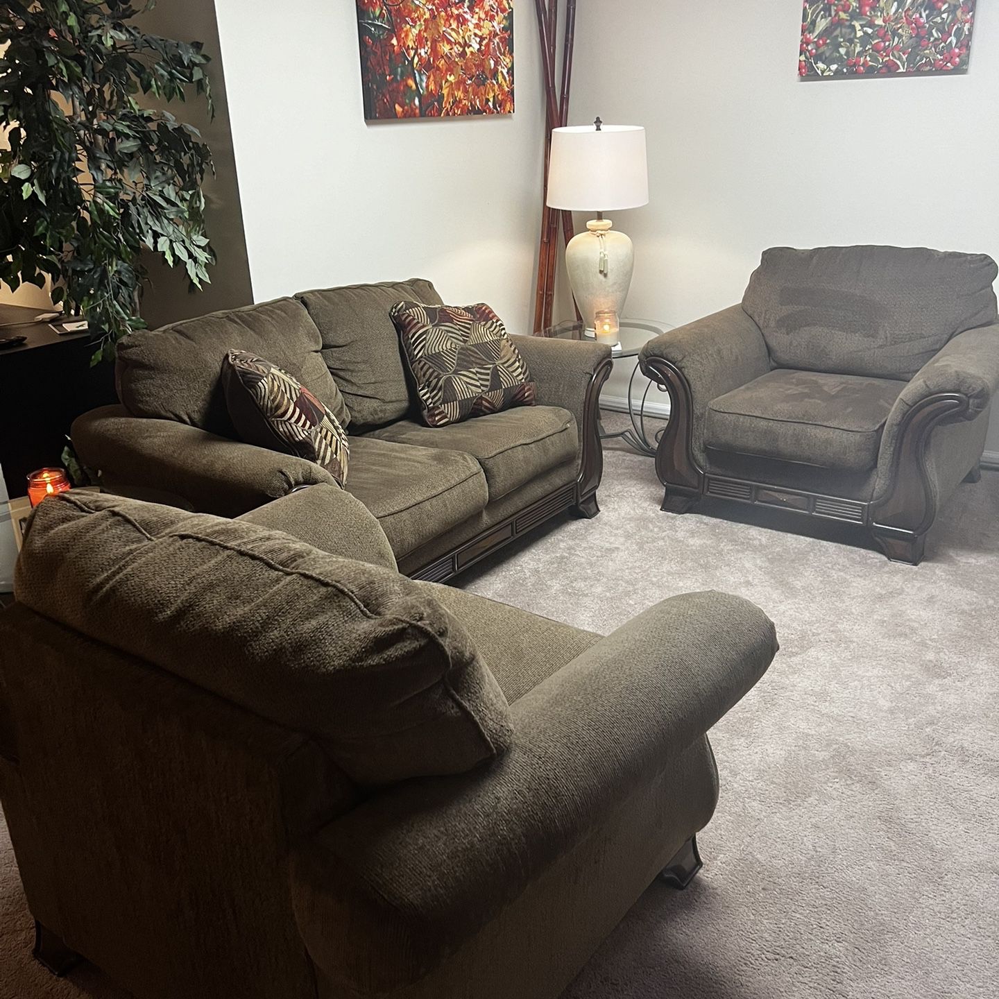 Love Seat and Two Chairs, Ottoman, 2 Glass Top Coffee Tables Set- PICK UP ONLY!! 