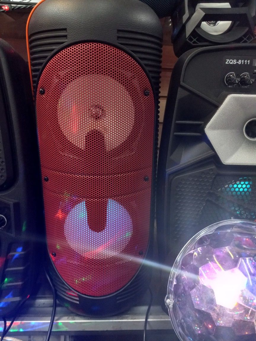 BLUETOOTH RECHARGEABLE SPEAKER 🔊 WITH EXTRA BASS AND MICROPHONE 🎤 👌