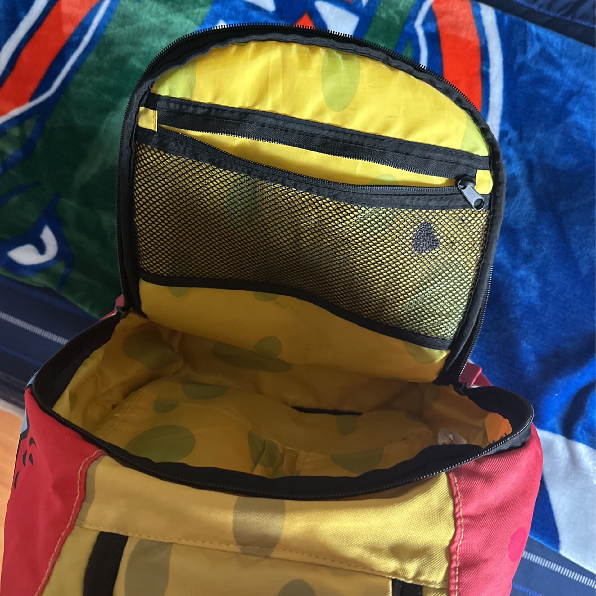Spongebob money sprayground backpack for Sale in Los Angeles, CA - OfferUp