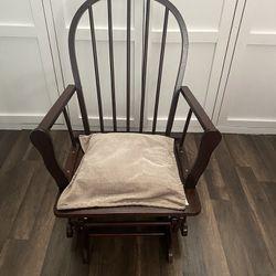 Rocking Chair 