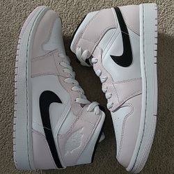 Wmns Air Jordan Retro 1 Mid Size 12wmns/10.5 Men 