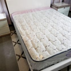 NEW FULL PLUSH MATTRESS AND BOX SPRING 