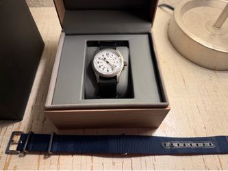 Hamilton Field Khaki Mechanical (MINT)