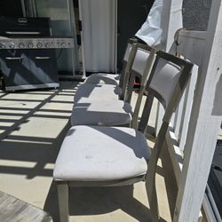 6 Chairs