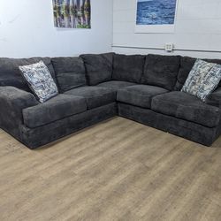 Free Delivery! Grey Microfiber L Shaped Sectional Couch 