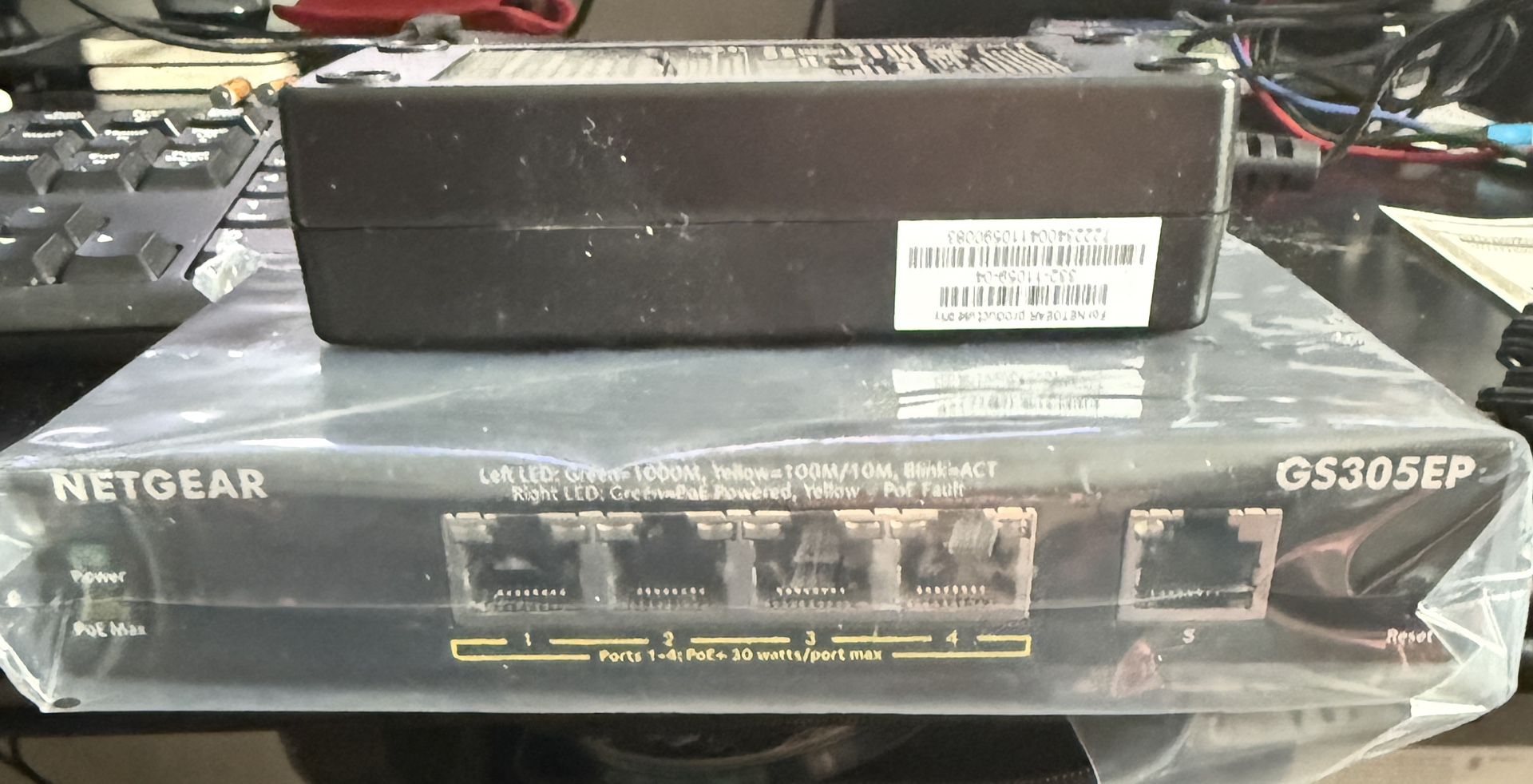 Netgear 5 Port POE Hub/Switch