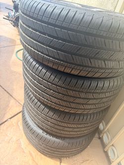 Turanza Bridgestone all season run flat Tires $600 OBO new only 900 miles
