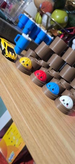 Dumpling and stanley clicker keychain