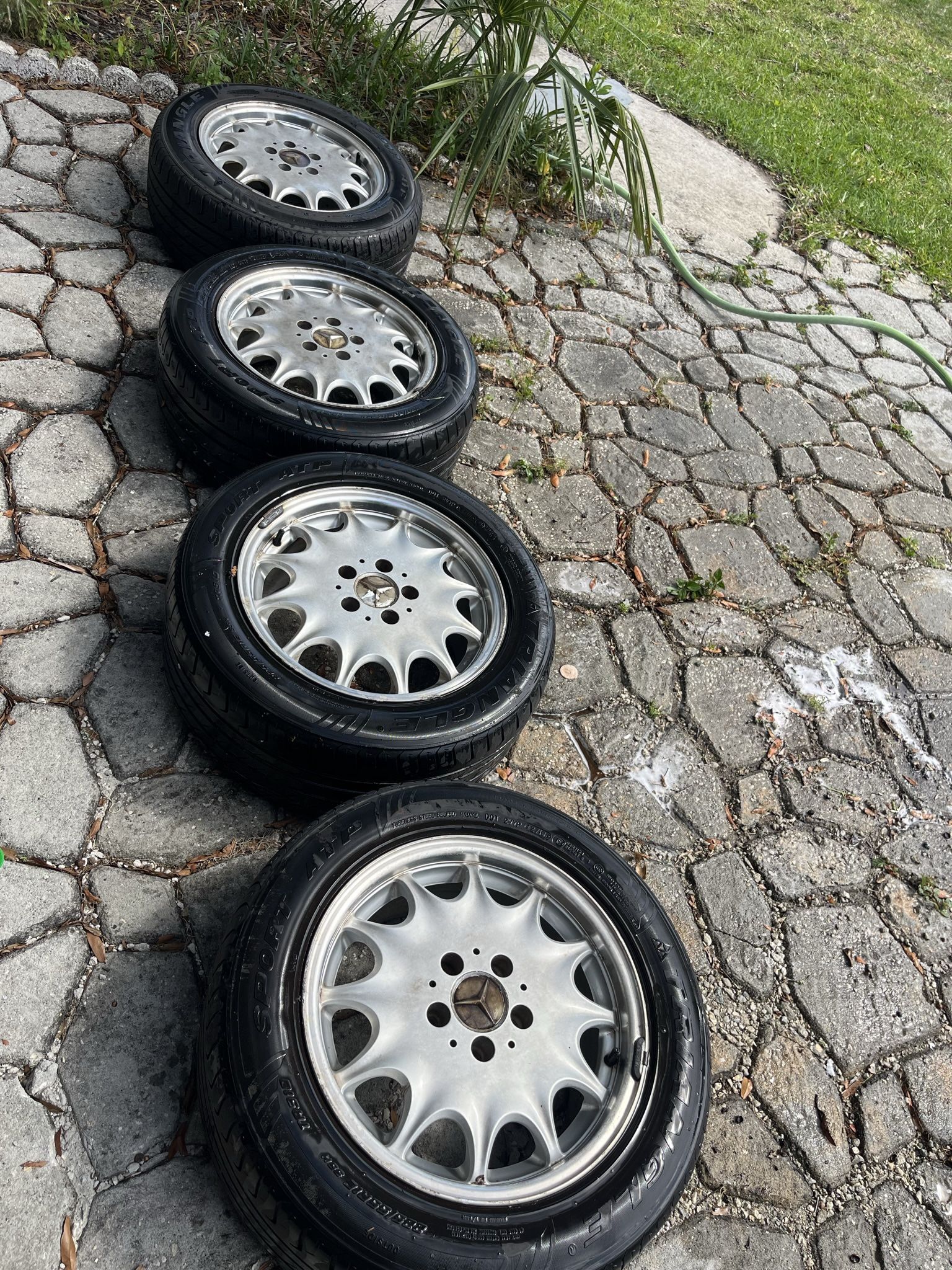 Mercedes Benz SL500 Rims & Tires 