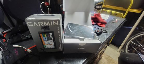 2 Garmin Drive Smart 5i