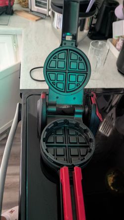 Stuffler Waffle maker