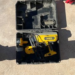 Dewalt Nail Gun
