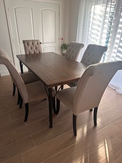 Dining Table Set with 6 Upholstered Chairs
