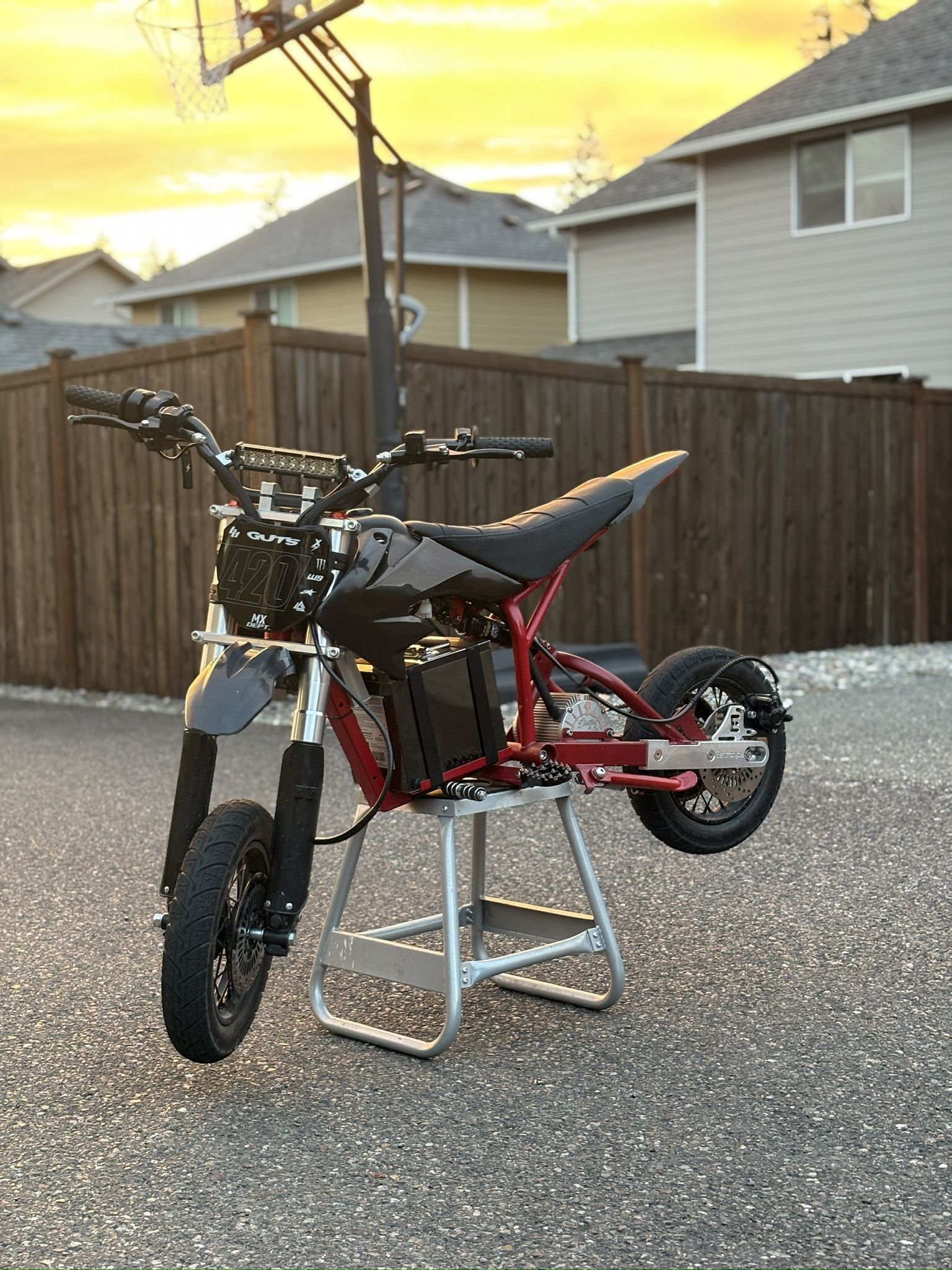 MODDED RAZOR MX500 12,000W 60V Fully Build Out Similar To Surron Or E Ride Pro