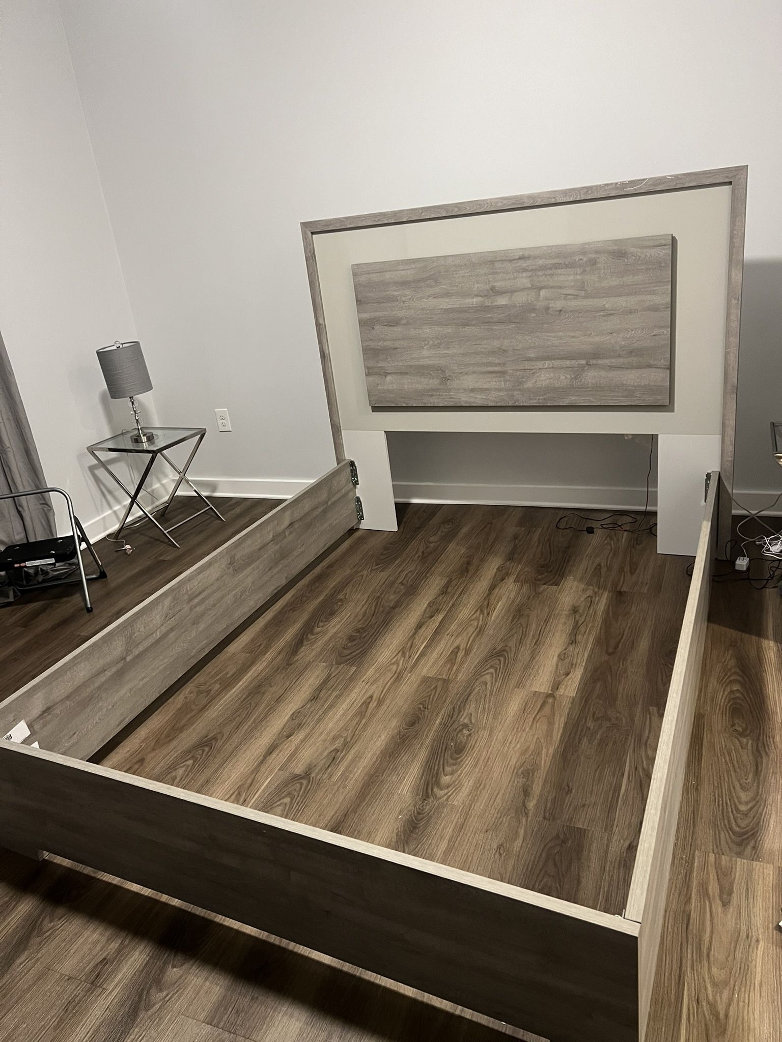 Queen Size Bed. Used Like New . 7months Old