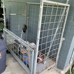 Industrial Steel Warehouse Drop Gate Cage 