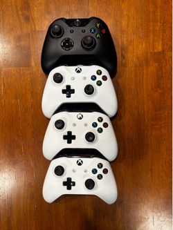 Xbox One Controllers