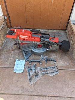 Milwaukee M18 fuel 18v lithium-ion brushless cordless 10in dual bevel sliding compound miter saw tool only new