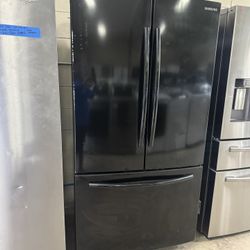 Samsung Bottom Freezer Refrigerator $550
