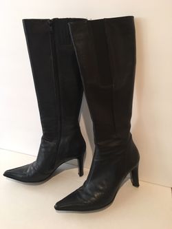 Black Leather Via Spiga Boots Size 5 1/2