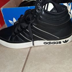 Black N White Adidas Size 10