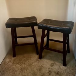Saddleback Barstools (2) 24"