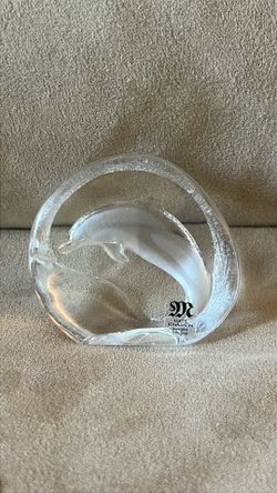 Mats Jonasson glass dolphin