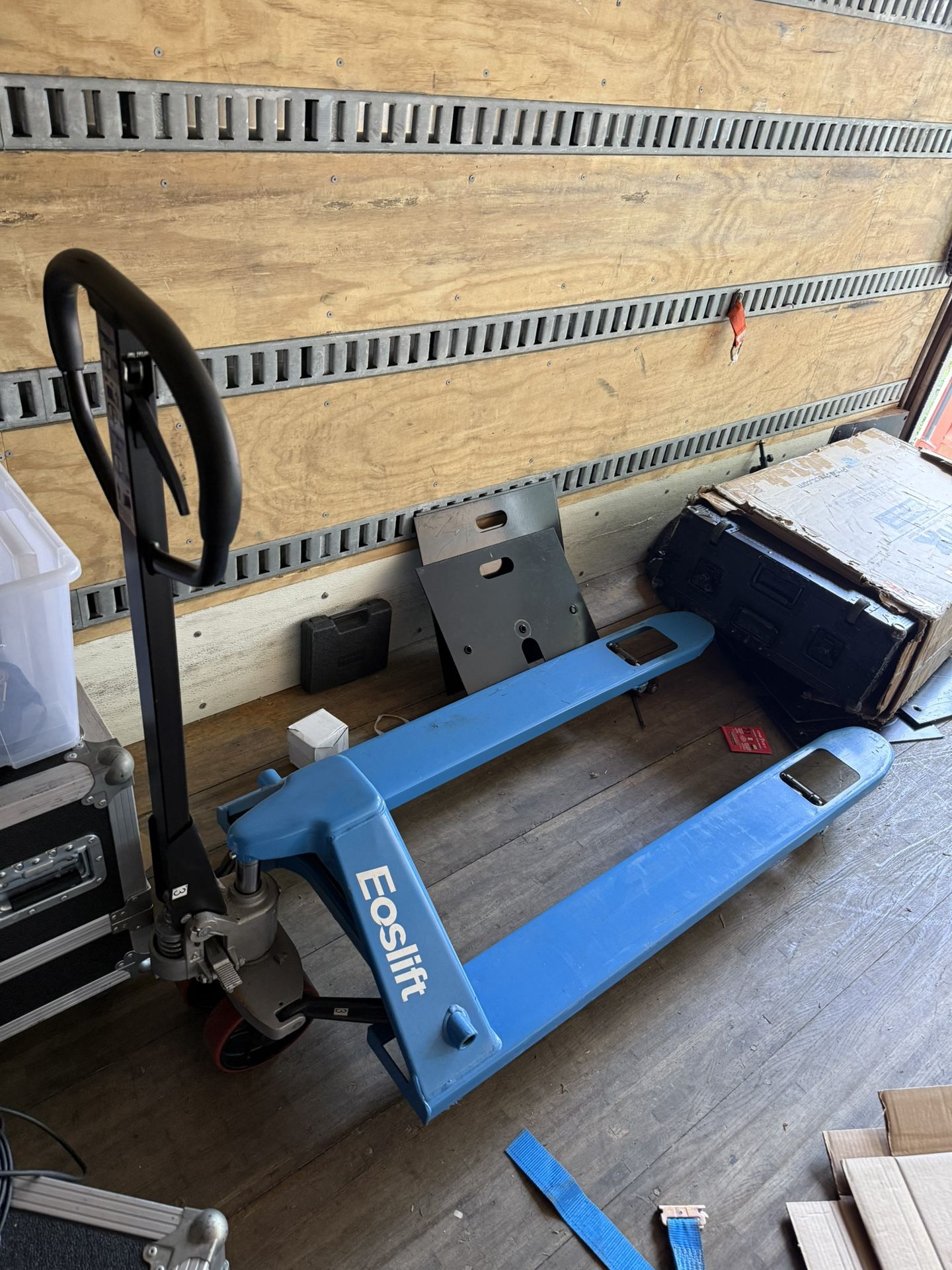 EOSLIFT Pallet Jack