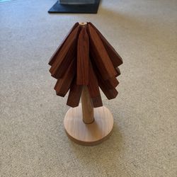 Hardwood Tree Trivet Stand