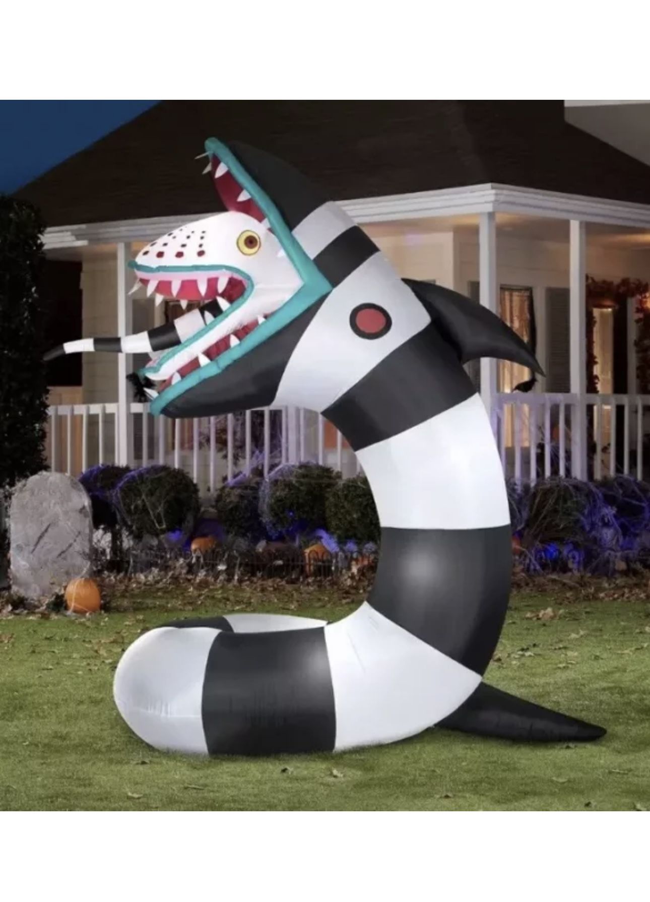 Gemmy 9.5 Ft Lighted Inflatable Beetlejuice Sandworm