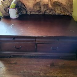  4 Drawer Table