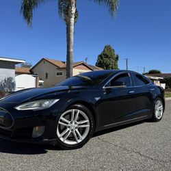 2013 Tesla Model S 85 