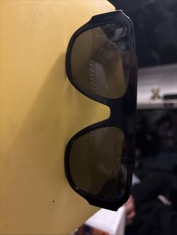 Brand New Authentic Black And Gold Unisex Versace Sunglasses With Case
