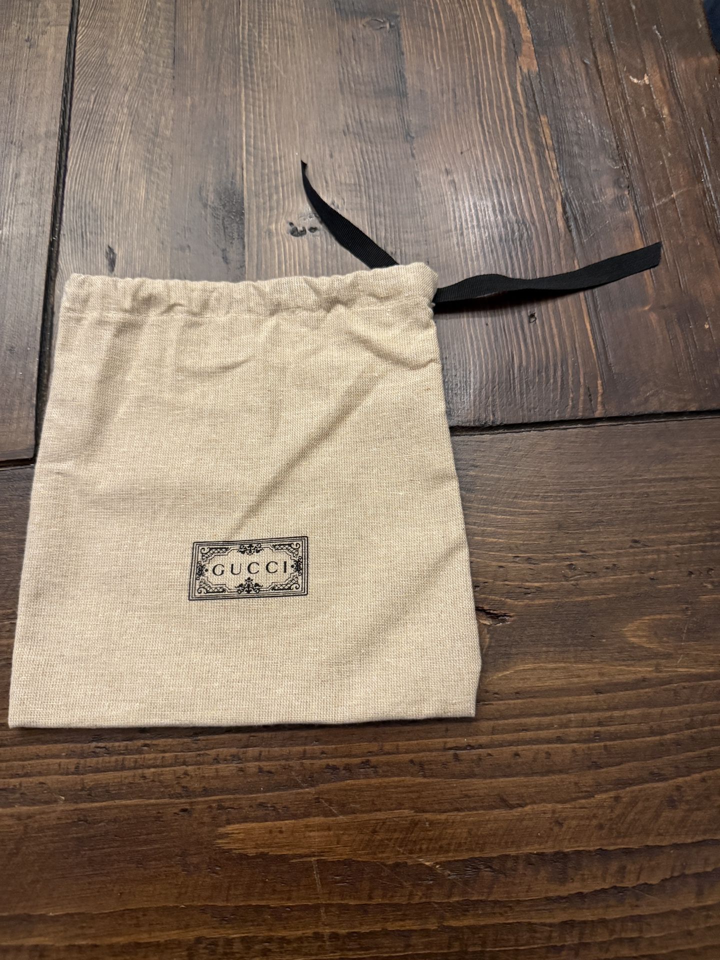 Gucci, dust bag, drawstring pouch
