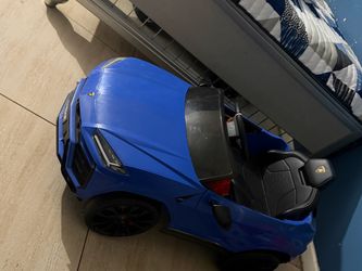 Kids ride on car