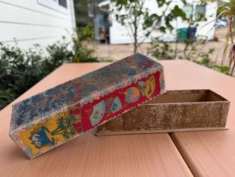 Vintage A.A. Vantine & Co. "Geisha Flowers" Box (8.375"x2.675"x2")