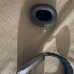 Fairy used beats headphones (APPLE PAY PREFERRED)