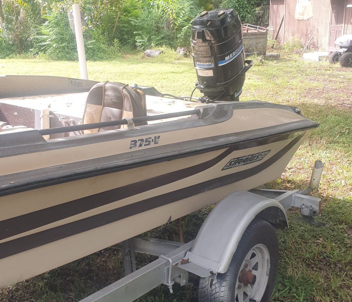 Stratos bass boat 18ft